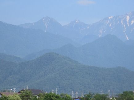 針ノ木岳（遠景）高瀬川沿いから