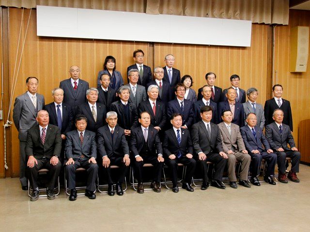 新たな制度の下で　新体制での農業委員会総会