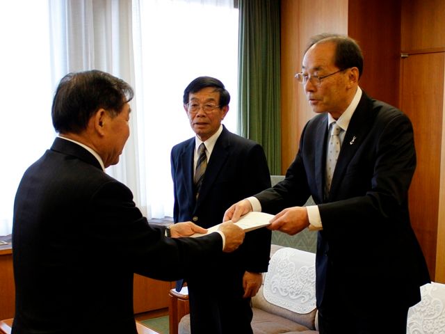 大町市水道料金改定について答申