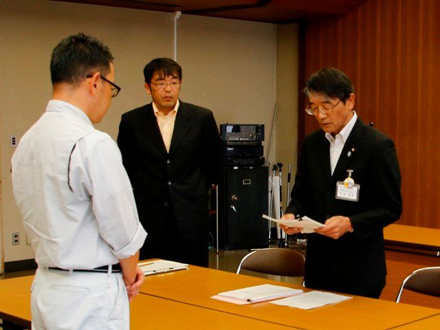 悪臭防止法に基づき市が改善勧告