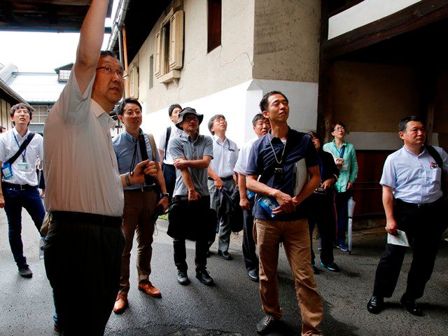 まちの魅力や新たな活用方法を　まち歩きフィールドワーク