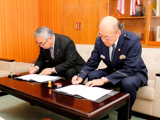 市と大町警察署　子どもの健全育成に向け協定締結