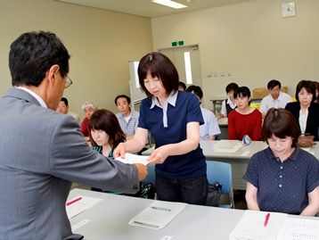市街地を回る循環バスがスタート
